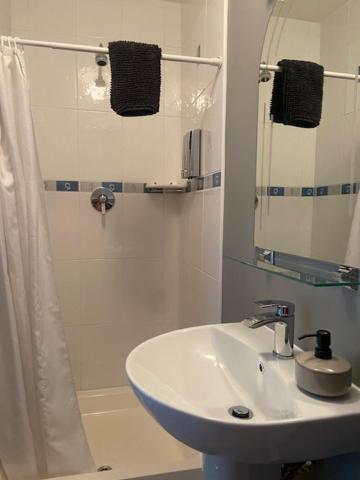 דולין Knockaguilla House Bed & Breakfast מראה חיצוני תמונה